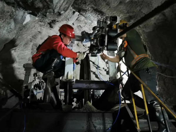 鏖戰(zhàn)寒冬，這張成績(jī)單絕了！